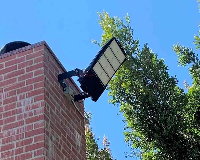 RuggedGrade 277-480V - 300W NextGen IV Series LED Flood Light - Color Selectable 30K/40K/50K - Slip Fit - Brown