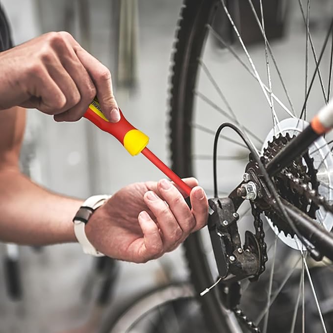 Insulated Screwdriver Set with Case, HOUSERAN 8-Piece Heavy Duty Phillips and Slotted Screwdriver Set, 1000 Volt, Magnetic Tips Screw Driver, Screwdrivers, Ideal for Electricians and Terminating Jobs