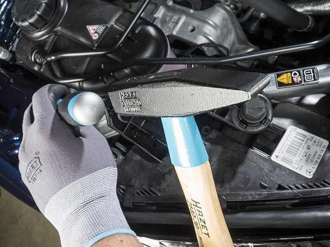 HAZET Screwdriver Set 810U-1/5 I 5-Piece, 3 X Slotted Screwdrivers, 2 X Phillips Screwdrivers I With Ergonomic 3-Component Handle for Maximum Power Transmission