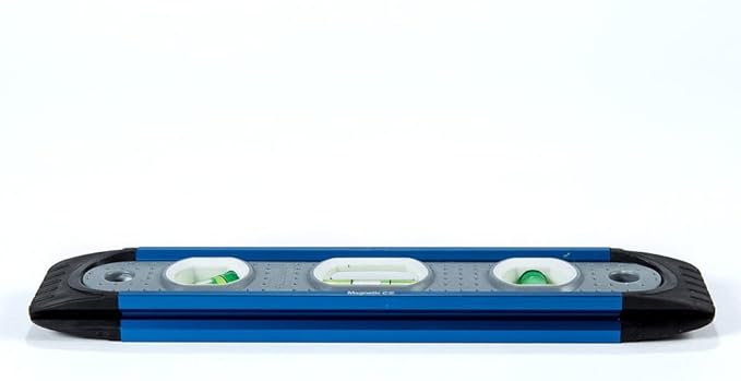 Swanson Tool Co TL009M 9-Inch Magnetic Shock-Resistant Short Torpedo Level