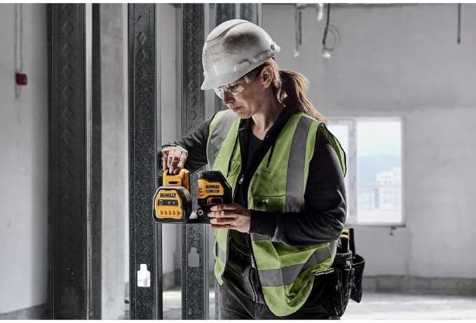 DEWALT 20V/12V MAX Laser Level, Cross Line Laser, Green, Bare Tool Only (DCLE34020GB)