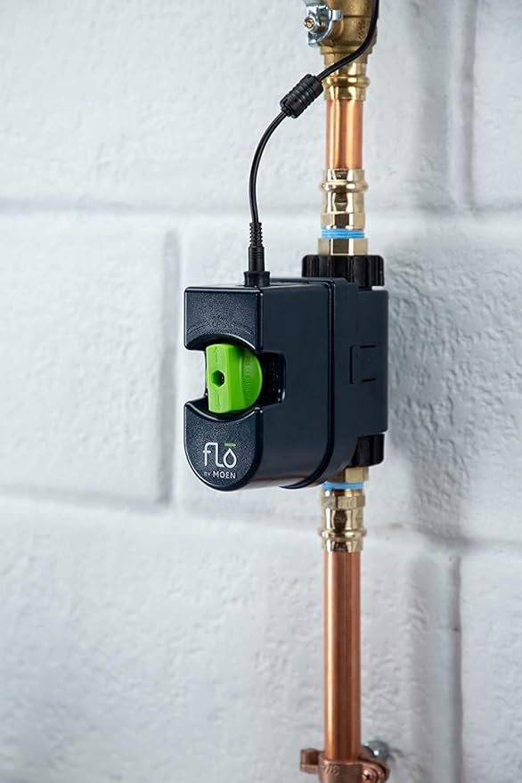 Moen 900-001 Flo by Moen 3/4-Inch Smart Water Shutoff with 920-005 Flo by Moen Smart Water Detector, 3-Pack