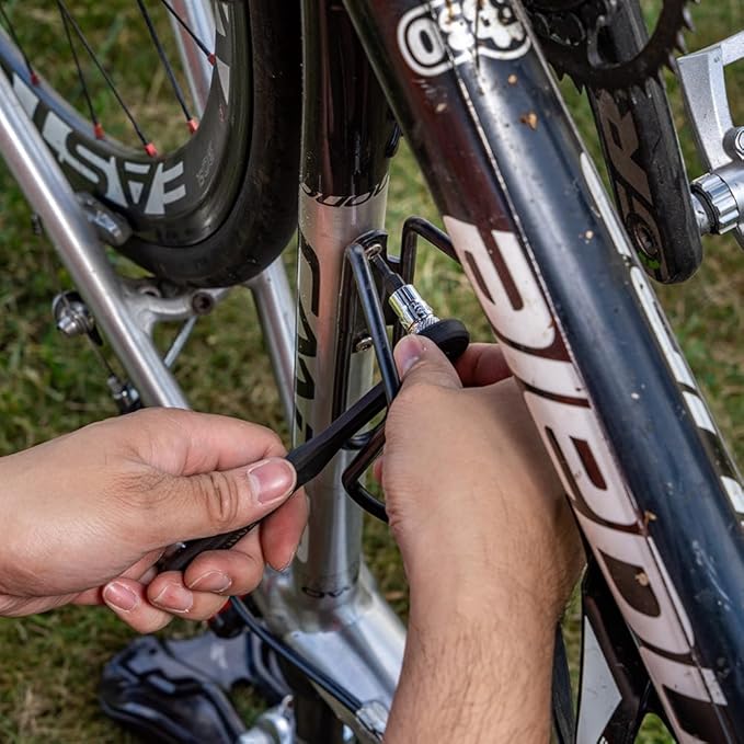 Klein Tools 65233HEX Hex Bit Socket Set, 1/4, 3/8, 1/2-Inch Drives, Knurled, SAE (5/64 to 3/4 inch) and Metric (2 to 19mm) with MODbox Case, 32-Piece