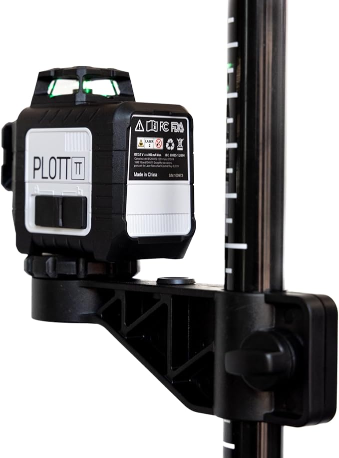 Plott 12-Foot Modular Laser Pole – Lightweight Aluminum, Extendable to 13.5 Feet, with Bubble Level & Carrying Bag – PLP12