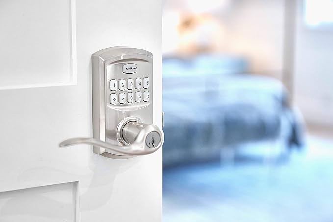 Kwikset SmartCode 917 Keypad Keyless Entry Traditional Residential Electronic Lever Deadbolt Alternative with Tustin Door Handle and SmartKey Security, Satin Nickel