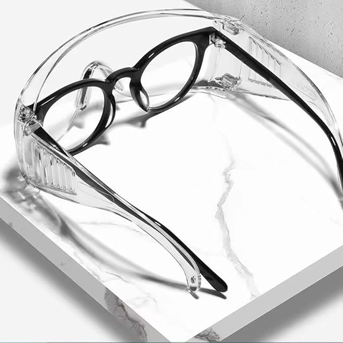 Clear Safety Glasses, Splash Proof Goggles with Anti Fog, Lab Protective Goggles, Lightweight Protective Eyewear Over Glasses Impact Scratch Resistant