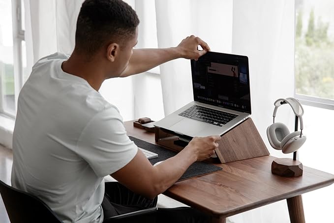 Oakywood Walnut Wooden Slanted Laptop Stand - Ergonomic Desk Laptop Riser & Holder - 50x25x15cm - Fits 15-16 inch Laptops