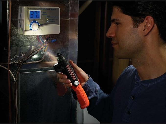 BLACK+DECKER 4V MAX* Cordless Screwdriver with LED Light (BDCSFL20C)