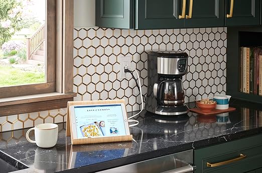 Leviton GUSB2-W 20A SmartlockPro GFCI Combination Type A USB in-Wall Charger Outlet, USB Charger for Smartphones and Tablets, White