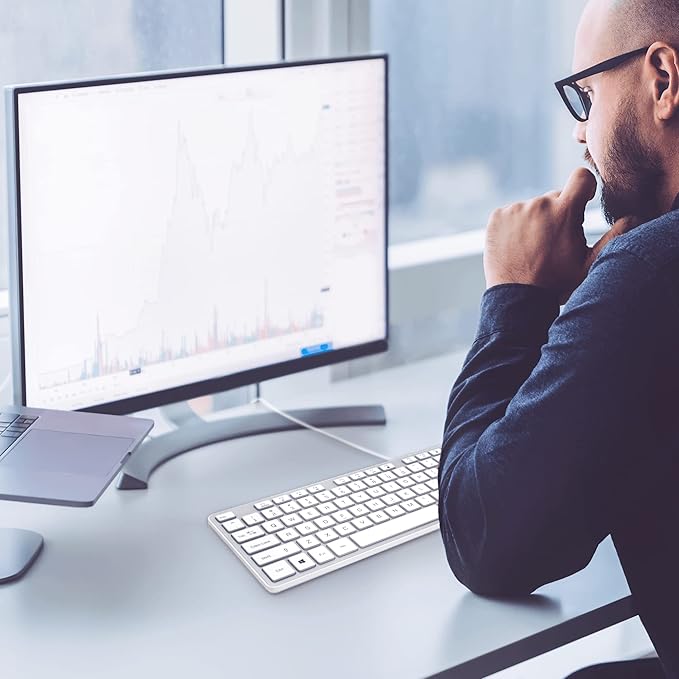 Wired USB Keyboard, Comfortable Quiet Chocolate Keys, Durable Ultra-Slim Wired Computer Keyboard(QWERTY) for PC, Windows 11/10/8/7/XP/Vista KB1430 - Silver