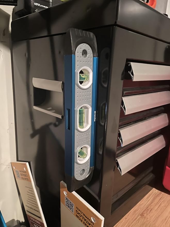 Swanson Tool Co TL009M 9-Inch Magnetic Shock-Resistant Short Torpedo Level