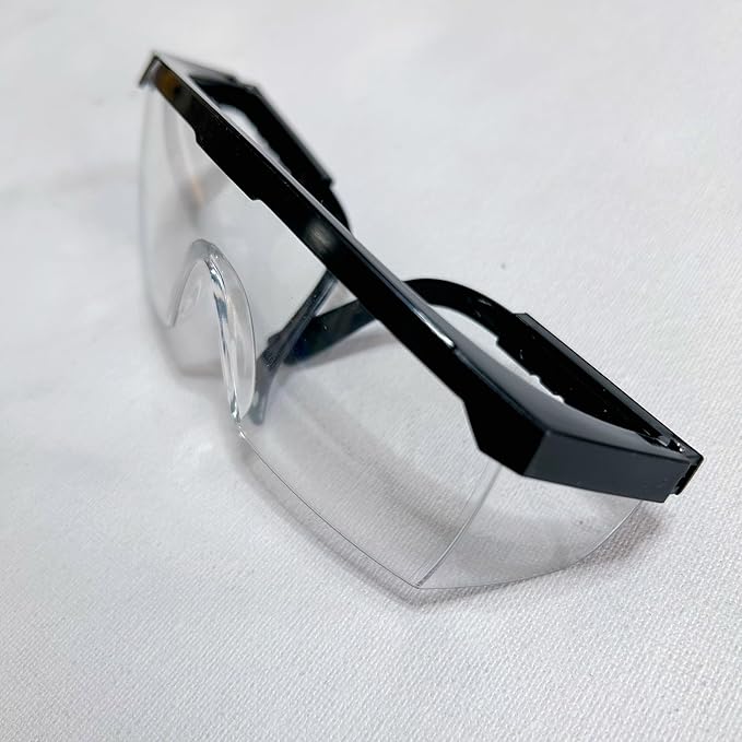 Safety Glasses, Anti-fog, Scratch Resistant Clear Wraparound Lenses and No-Slip Grips, Adjustable, Lab Goggles