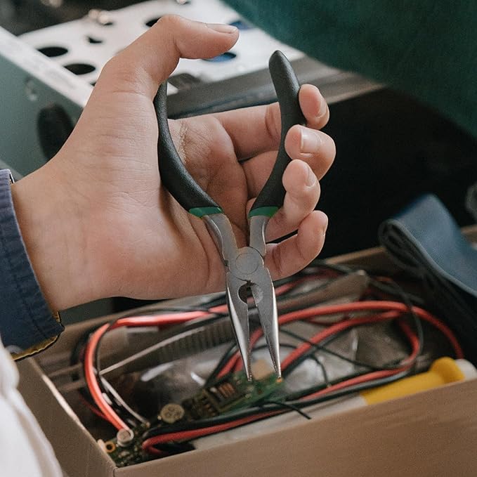 Cartman 148 Piece Automotive and Household Tool Set Perfect for Car Enthusiasts and DIY Home Repairs Green