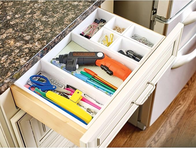 BLACK+DECKER 4V MAX* Cordless Screwdriver with LED Light (BDCSFL20C)