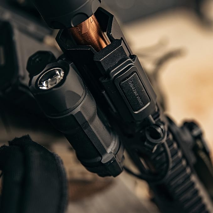 Crimson Trace CMR-301 Railmaster Pro with Green Laser, Adjustable 1000 Lumen LED Flashlight and Rechargeable Battery for Shooting, Competition and Range