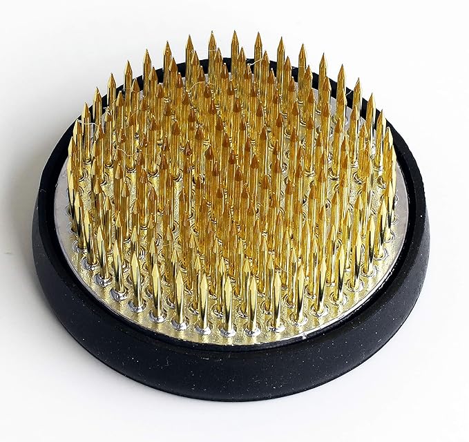 Wazakura Made in Japan Ikebana Tool Kit - Ikenobo Scissors + Brass Kenzan Flower Holder, Japanese Floral Arrangement Set, Florist Shears and Pin Frog Gift Box Set - 2.4" (61mm)